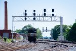 NS 1186 backs under the signal at Duke